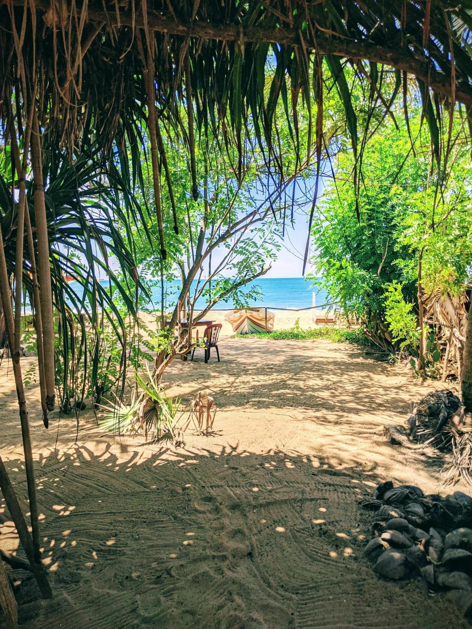 Breezy Beach Cabanas Arugam Bay Εξωτερικό φωτογραφία